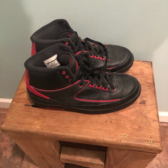 Mens Jordans Sz 11 - Picture 2 of 3